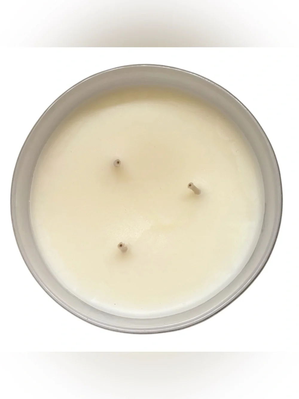NWT Bath & Body Works Twisted Peppermint 3-Wick Candle - Picture 4 of 6